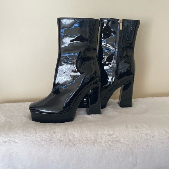 Guess Women’s Byra Platform Block Heel Dress Booties - Picture 8 of 14